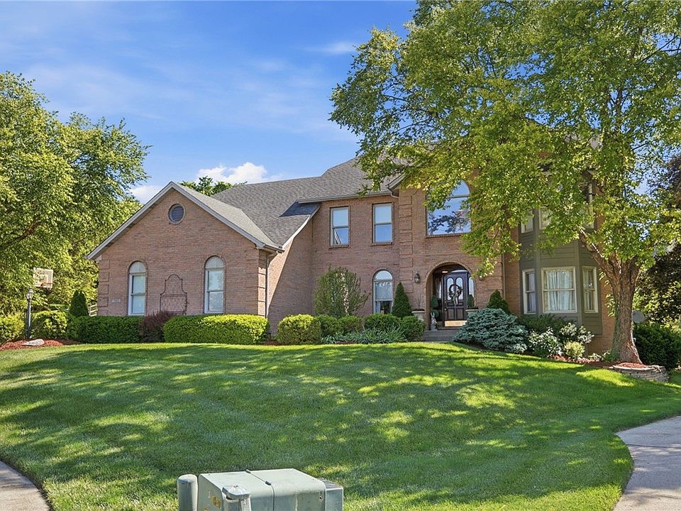 1st image of 7012 Valley Falls Ct