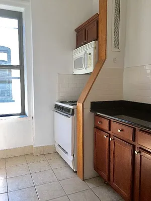 Rented by Axxess Realty Group | media 23