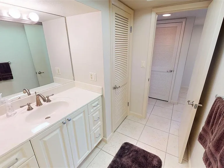 4C Colony Point Dr #4C — Photo 10