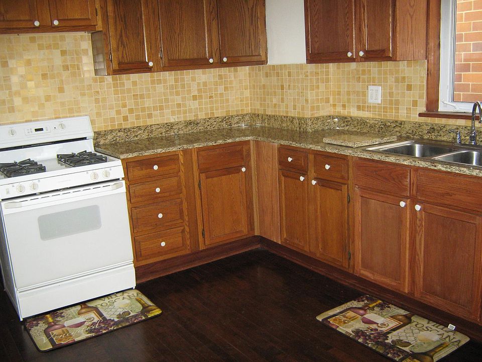 1st image of 2603 W Winona St