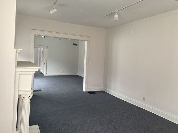 4th image of 227 Scioto St #229