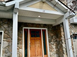 27 Park Pl, Mountain Lakes, NJ 07046