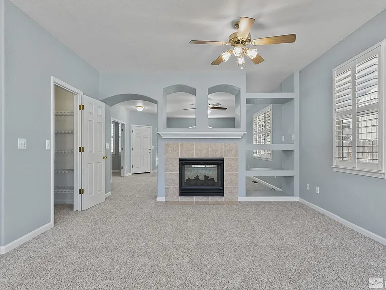 1370 Chichester Dr — Photo 5