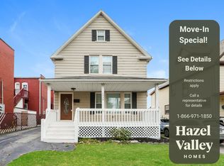 1534 Coutant Ave, Lakewood, OH