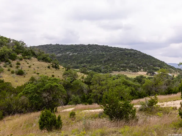 1600 Mickle Creek rd, Medina, TX 78055