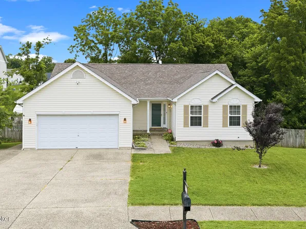 5908 Saddle Blanket Dr, Louisville, KY 40219
