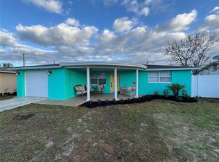 3249 Eisenhower Dr, Holiday, FL 34691