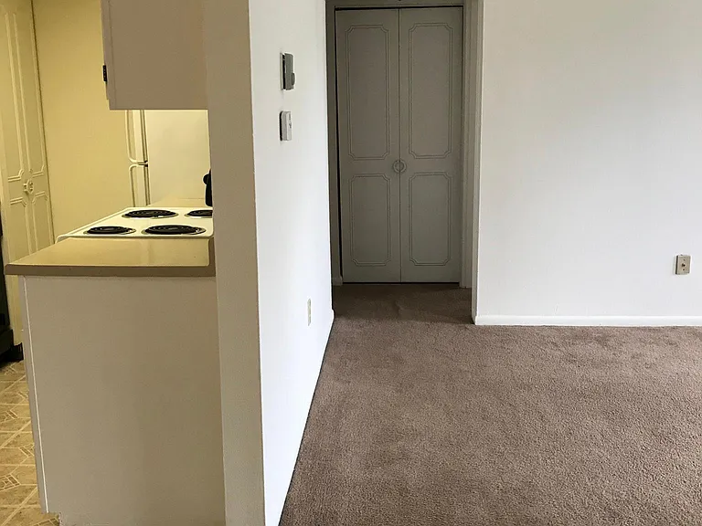 16 W Northwood Dr #38 — Photo 4