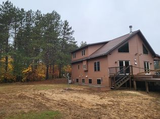 N882 County Rd E, Waupaca, WI 54981