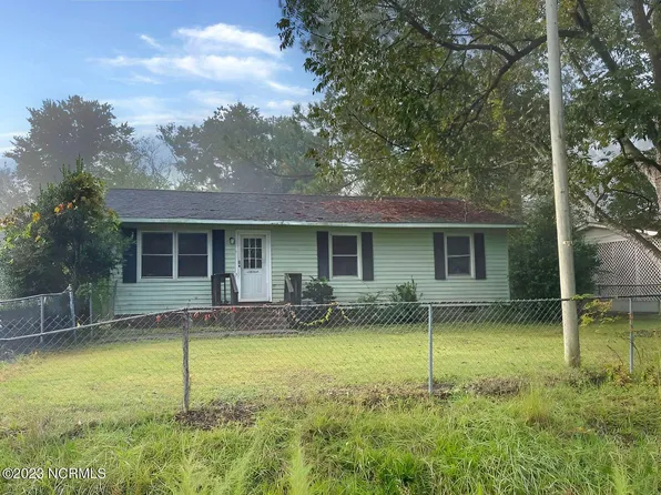 2905 Magnolia Drive, New Bern, NC 28562