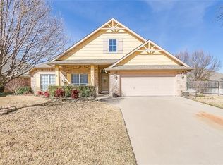 922 Royal Oak Ln, Burleson, TX 76028
