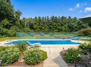 20 Cooper Rd, Great Barrington, MA 01230