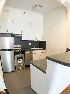 Rented by Francine Realty | media 19