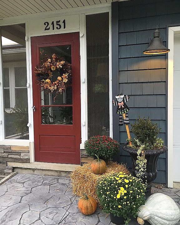 2nd image of 2151 Cook Rd