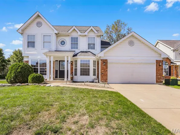 706 Falcon Hill Trl, O'Fallon, MO 63368