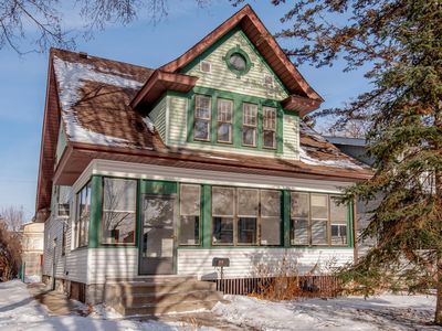 2111 Dayton Ave, Saint Paul, MN, 55104