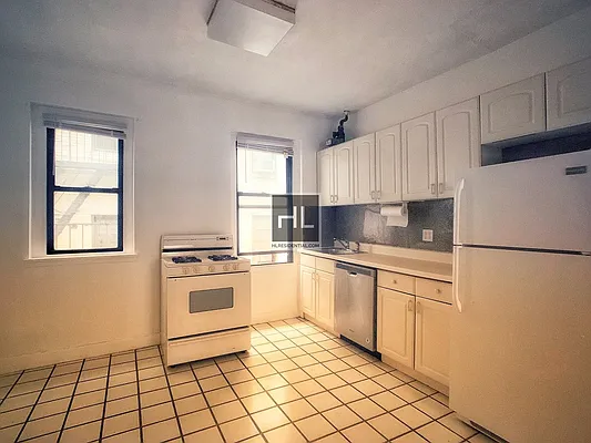 Rented by Highline Residential | media 1