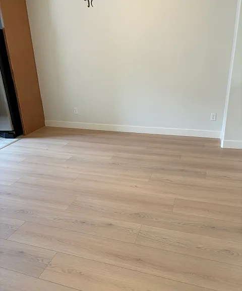 2580 W El Camino Ave — Photo 9