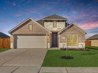 225 Rosemary Dr, Azle, TX 76020