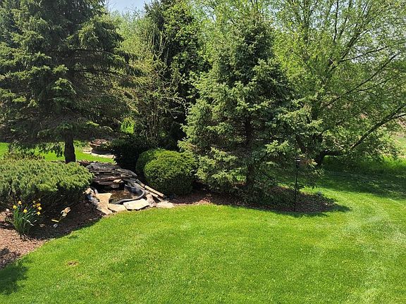 2nd image of 1915 Northwood Dr