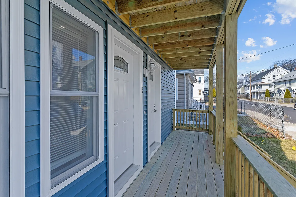 Building Photo - 14 Herschel St #1