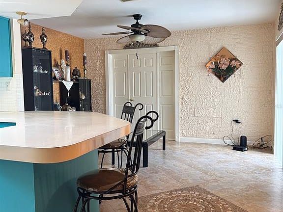 4th image of 9201 Barrington Ln