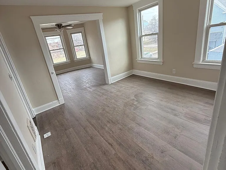 8212 Golden Ave #2 — Photo 2
