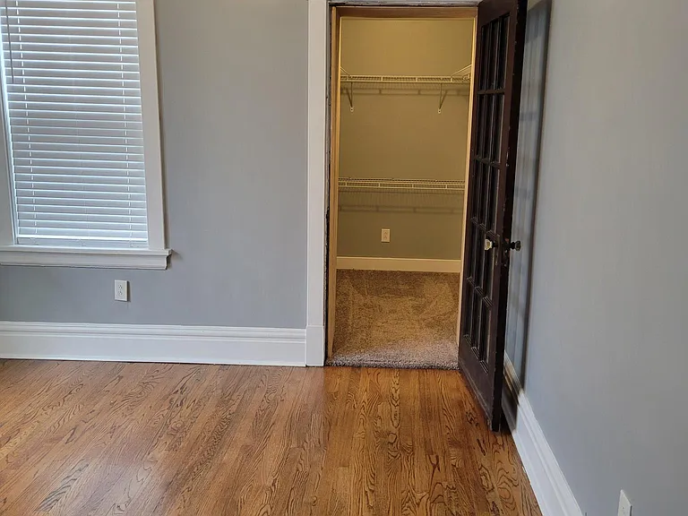 6033 Enright Ave — Photo 9