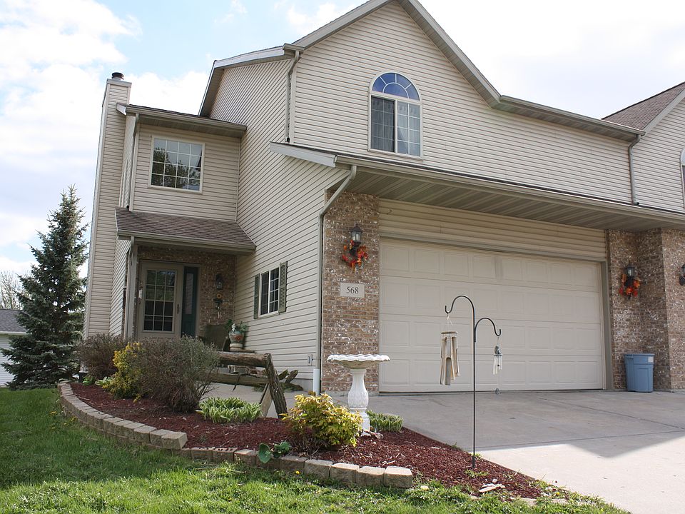 1st image of 568 Woodland Dr