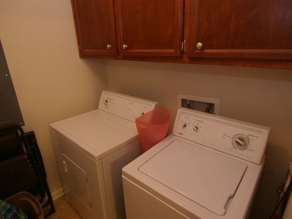 5th image of 2136 I11 Flagstone Ct