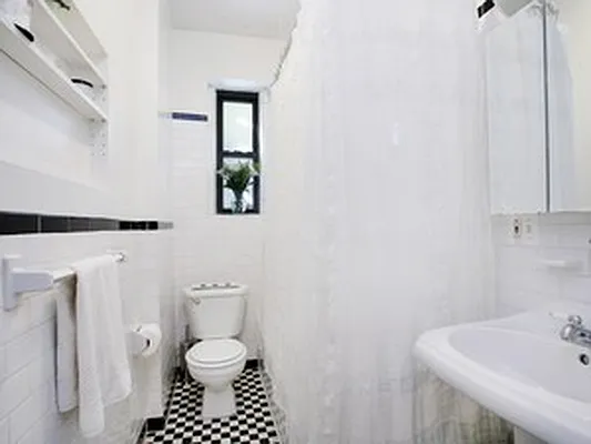 Sold by Corcoran | media 22