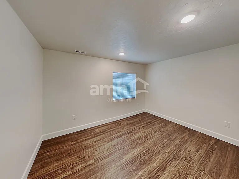 6744 N Silver Creek Dr — Photo 20