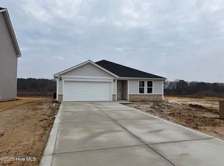 31 E Emily Gardens Drive, Selma, NC 27576