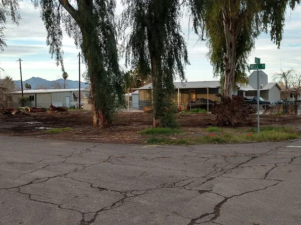 7871 S Oriole Dr, Mohave Valley, AZ 86440
