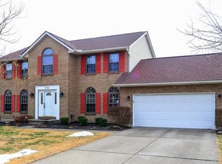 8124 Surrey Brook Pl, West Chester, OH