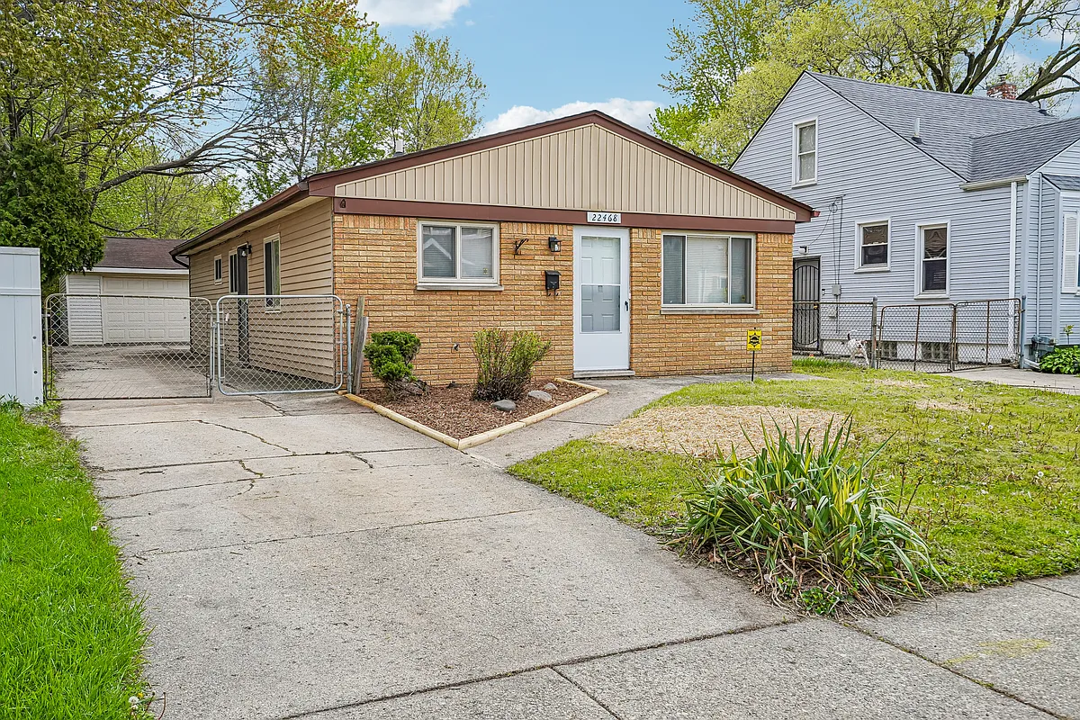 Building Photo - 22468 Normandy Ave