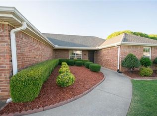 404 Chip Dr, Bethel Heights, AR 72764