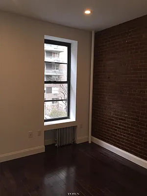 Rented by Town Residential | media 16