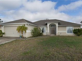 3104 54th St W, Lehigh Acres, FL 33971