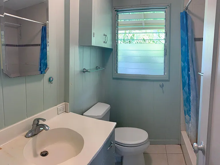 1413 Ward Ave #D — Photo 2