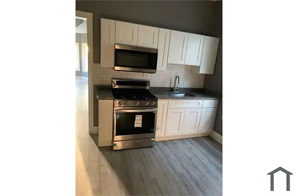Building Photo - 5431 S Wolcott Ave #1