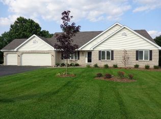 8782 Windwood Close, Rockford, IL 61108