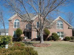 2108 Saint Ives Blvd, Knoxville, TN 37922