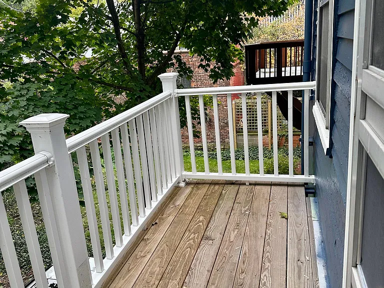 Private Deck