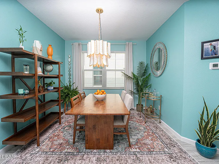 375 Latitude Dr — Photo 10