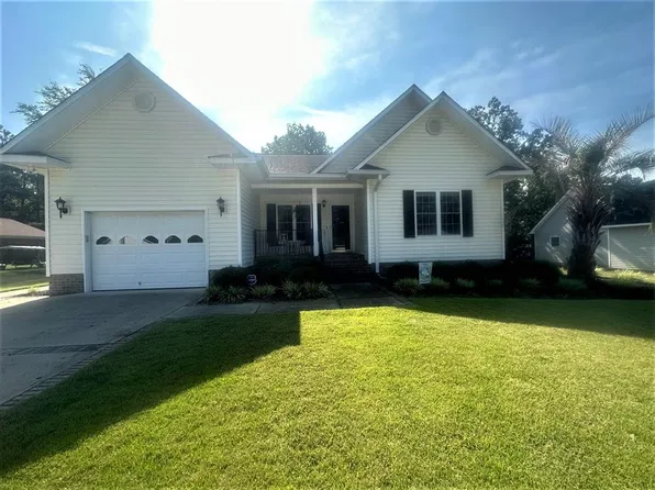 1114 Timberwood Trl, Newberry, SC 29108