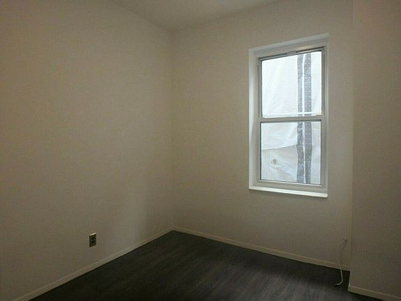 2nd image of 54 S Elliott Pl APT 11