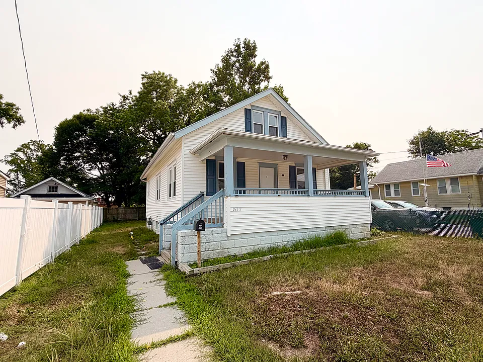 517 Brad St #1