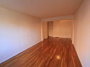 15039 72nd Dr, Flushing, NY 11367