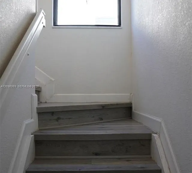 549 NW 204th St — Photo 20